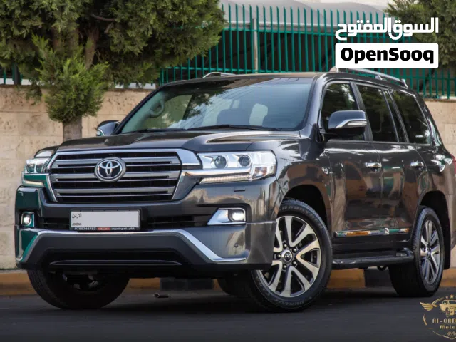 2016 Toyota Land Cruiser VXR