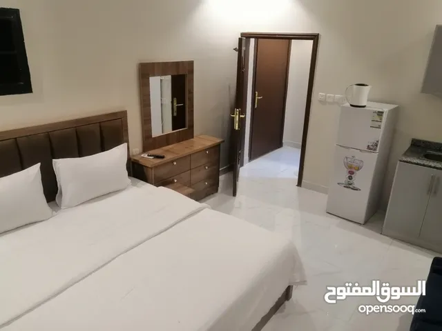 للايجار الشهري شقة مفروشة غرفة و مطبخ في حي الخليج الرياض