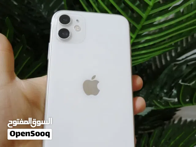 Apple iPhone 11 128 GB in Basra