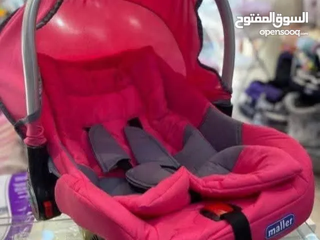 كارسيت وحمالة شيكو