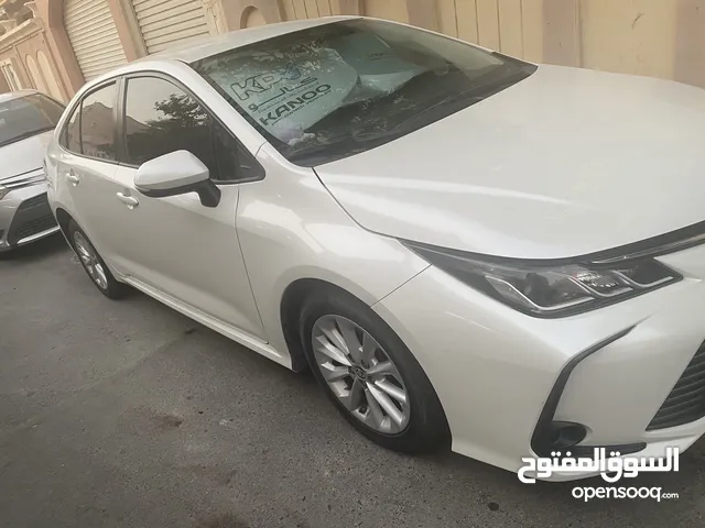 Sedan Toyota in Manama