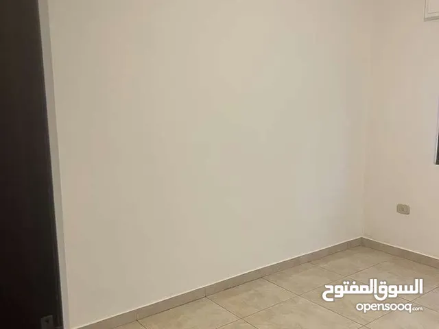 شقة للايجار الياسمين ربوة عبدون طابق تسوية مساحة 100م