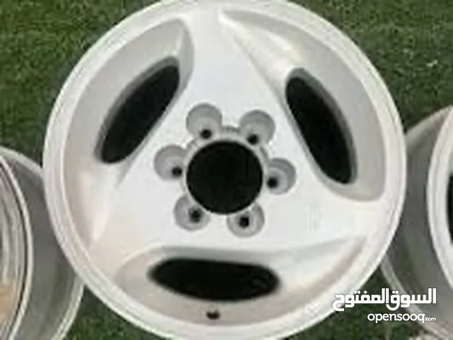 Other Other Wheel Cover in Al Sharqiya
