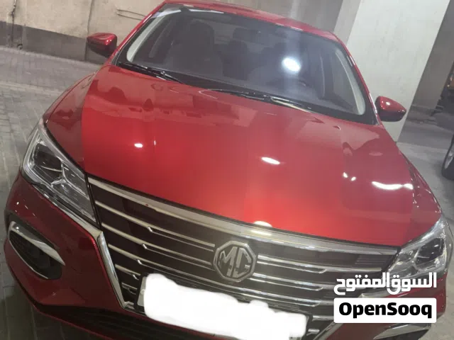 MG 5 (STD) 2025 1.5 L petrol (Automatic) Red color