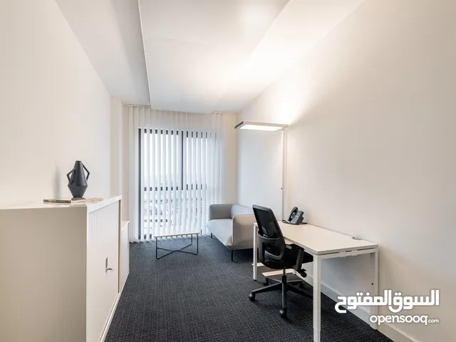 مساحة مكتبية خاصة تسع عدد 1 من الأفراد في ABU DHABI, Al Sila Tower