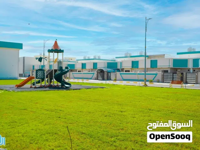 200 m2 3 Bedrooms Townhouse for Rent in Basra Al-Amal residential complex
