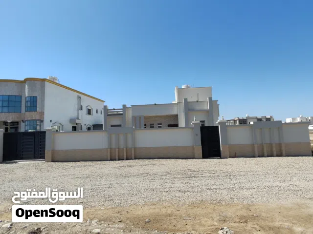 226 m2 4 Bedrooms Townhouse for Sale in Al Batinah Al Masnaah