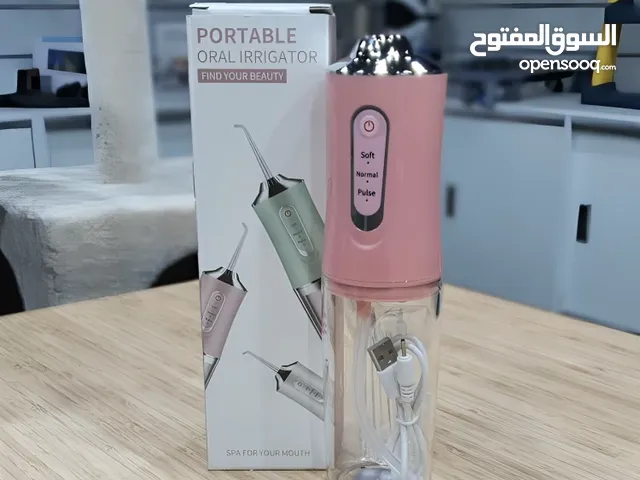 جهاز الأسنان المائي يعمل عن طريق الشحن وسعر شامل للتوصيل...................... ...... ...........