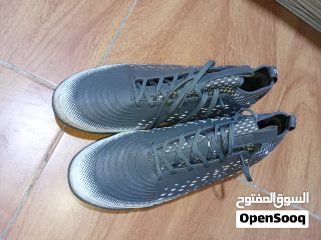 حذاء كرة قدم