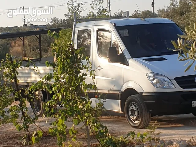 مرسيدس 518
