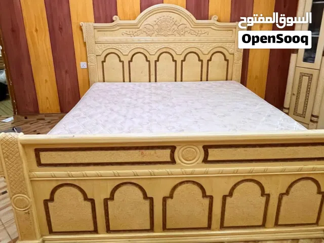 سرير و ادراج