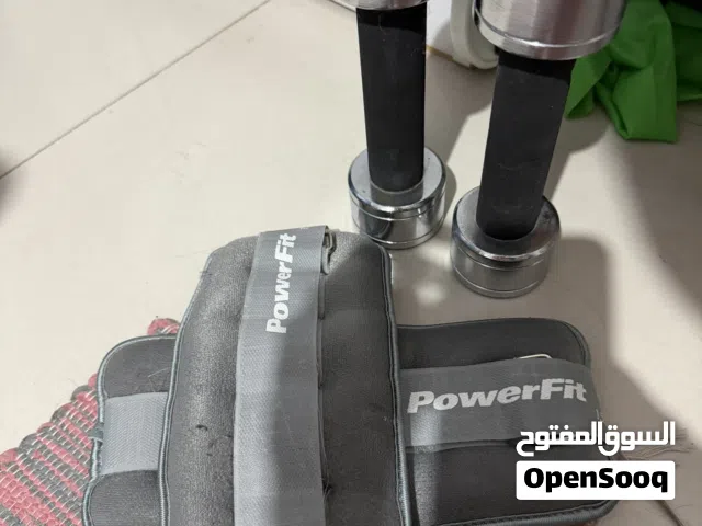 للبيع اوزان للرياضية مستعملين استعمال جدا بسيط ونضيف .