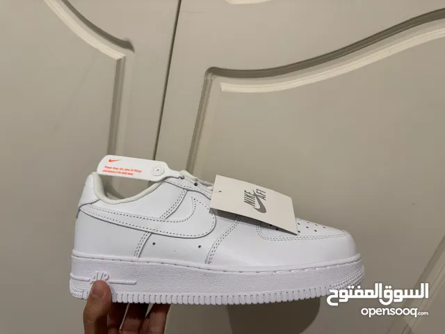 Brand new shoes premium quality not real but premium quality