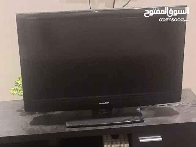 للبيع تلفزيون sharp 32 بوصة يحالة ممتازة فتح الباب 17دينار