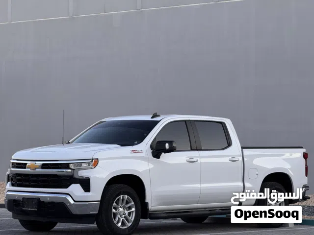 2024 شيفروليه سلفرادو 1500 LT Z71
