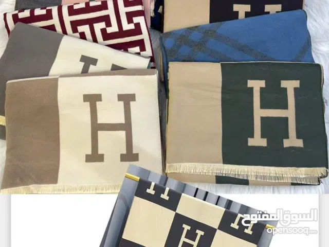 Scarves Scarves and Veils in Nouakchott