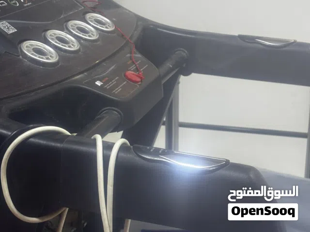 جهاز جري نظف في داا باب اول اكثر من شغل بيه. اثقال وجري وخصر كل 400