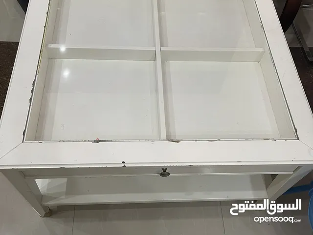طاولات للبيع في قطر