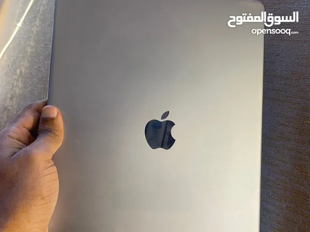 Apple IPad Pro 12.9 inch 2nd gen 2017 64GB.