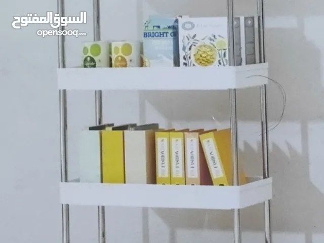 منظم للمطبخ لترتيب الاغراض وايضا ممكن استخدامها لأغراض الغرفه واغراض الحمام لها استعمالات عديده