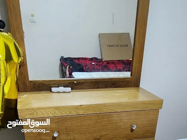 غرفة نوم مستعمله بحاله جيدة جدا