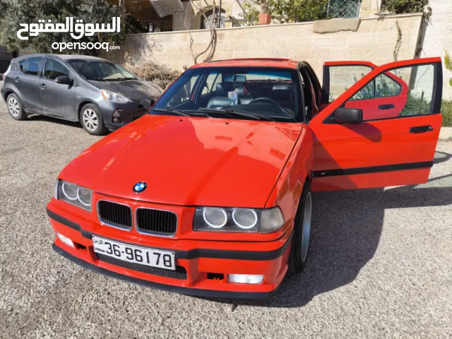 1993, بي ام دبليو, الفئة 3, 318