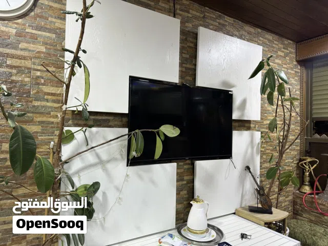 شاشة سامسونج اصلي وكالة ولا خدشة لم تستعمل32 انش led وليس سمارت