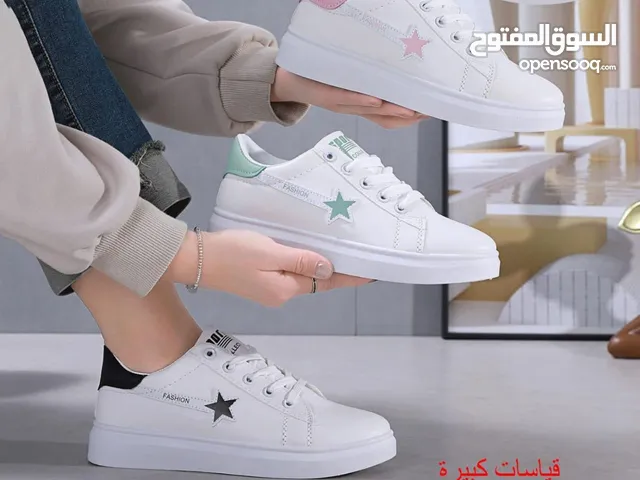 Other With Heels in Dhi Qar