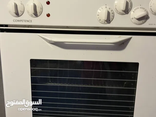فرن كهرباء AEG الماني حالة ممتازة كالجديد بيلت ان