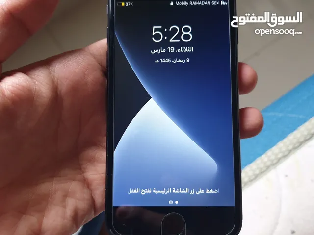 Apple iPhone 7 128 GB in Jeddah