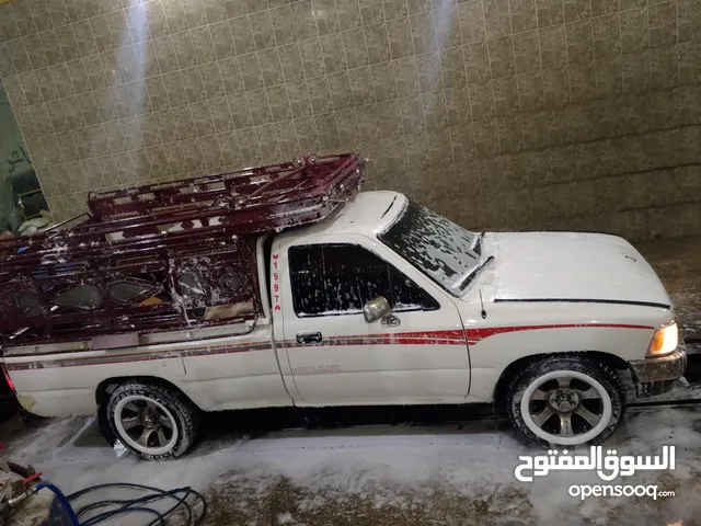 Used Toyota Hilux in Amman