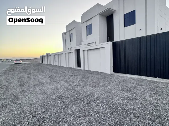 منزل للبيع عوتب