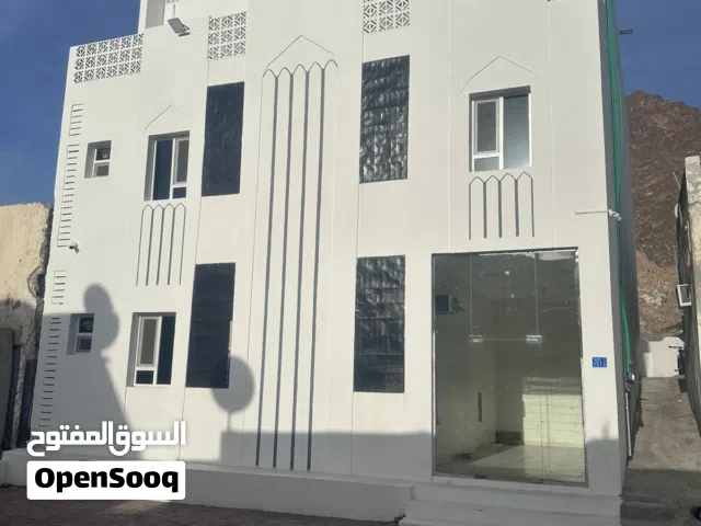400 m2 2 Bedrooms Townhouse for Sale in Muscat Muttrah