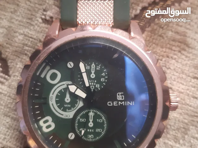 ساعة رجالي لون أخضر قمة الروعة والجمال والراقي والأناقة صيفيه