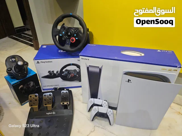 للبيع ps 5 مهكر مع مسكتين اورجنال ودركسيون وغيار