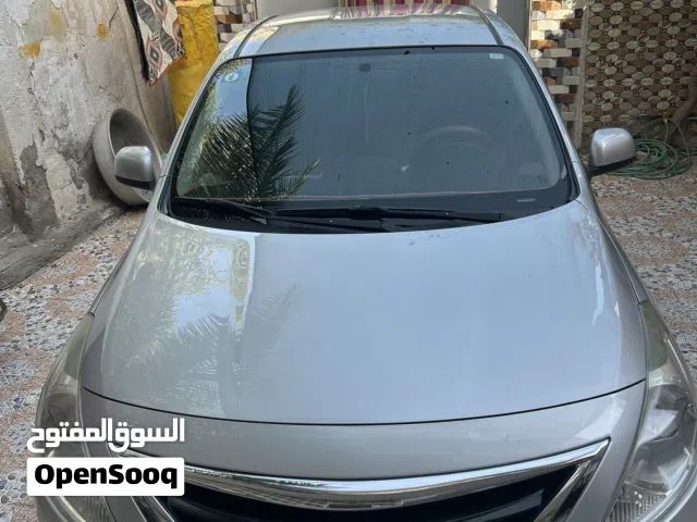 2023 نيسان صني SL
