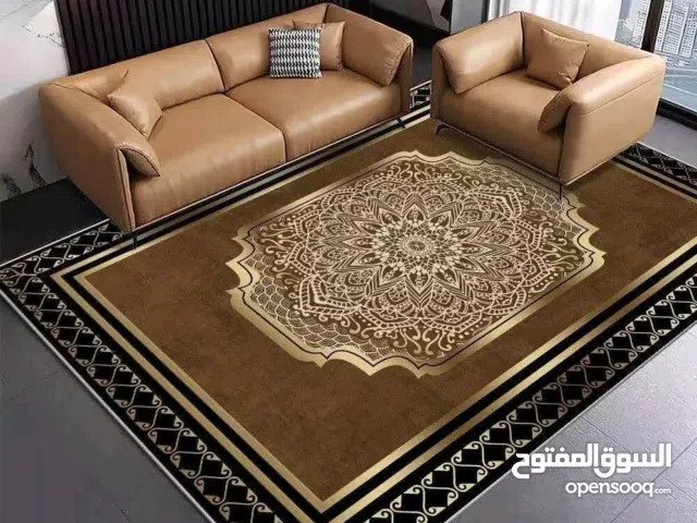 لتفصيل وتنجيد الكنب بي انواعه وتفاصيل الستائر الوفي