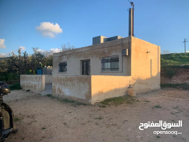 2 Bedrooms Farms for Sale in Mafraq Rhab