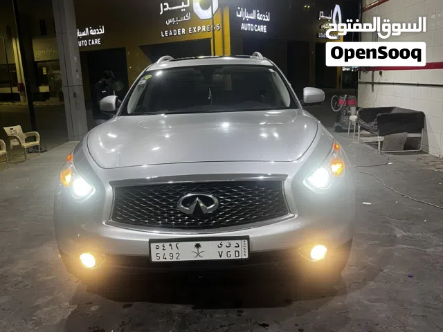 2018 Infiniti QX70 Excellence
