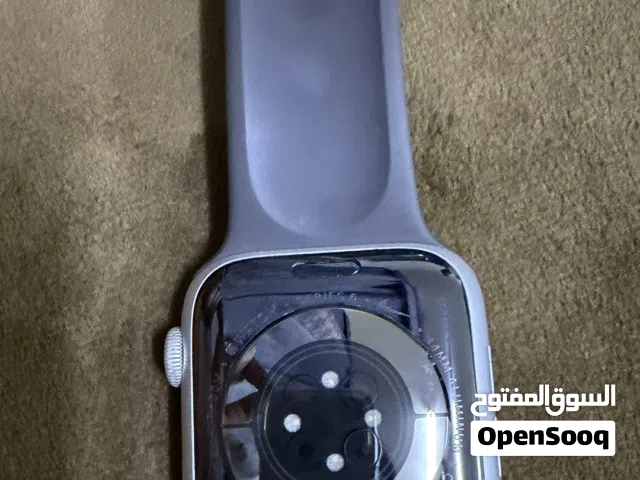 ساعة ابل series 6 Nike Edition