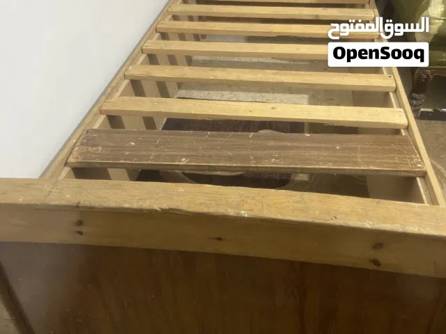 تخت مفرد للبيع