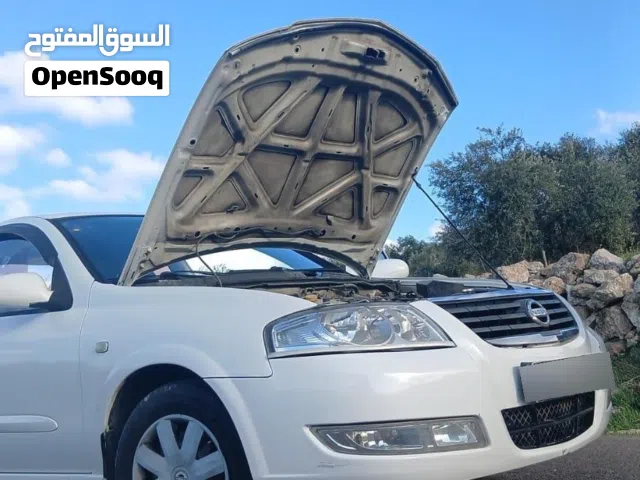 2012 Nissan Sunny Standard