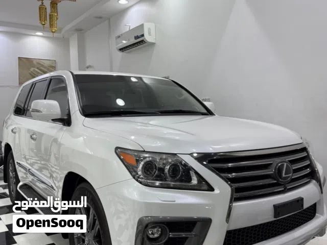 لكزز LX570 خليجي موديل 2014 ، صبغة وكالة كامل،شرط الفحص بدون اي حوادث أو صبغ،