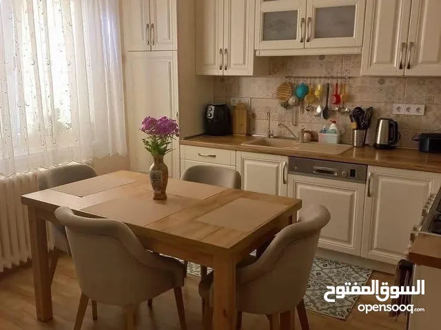 ابحث عن استديو او غرفه لاايجار الشهري في منطقة الدوار السابع بحيث لا تتعدى 130 دينار فقط شهري