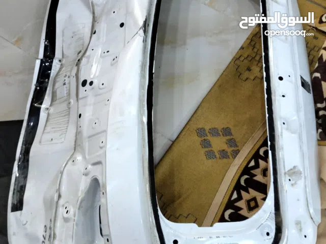 باب سيارة GAC متضرر