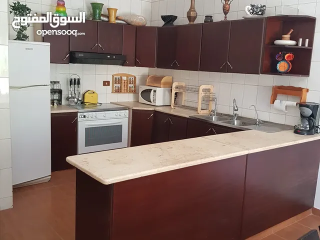 200 m2 3 Bedrooms Apartments for Rent in Amman 5th Circle