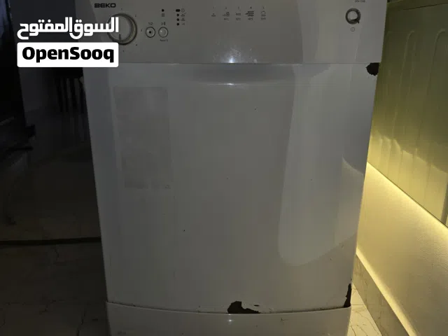 جلاية بحاله جيده   جدا رشاشين ومكان الملح والاقراص والملمع