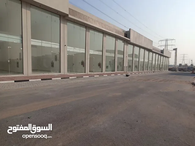 بلوك 4 محلات للبيع بالحليو 1 - بأكبر مجمع تجاري بعجمان - منفصلة - 150 متر - جاهز للتسليم