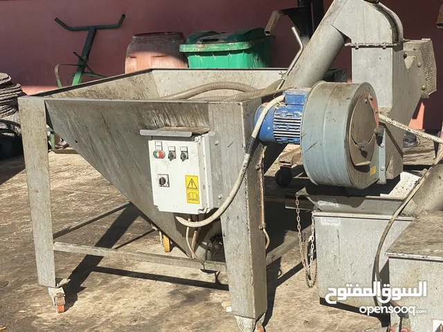 معصرة زيت الزيتون تقليدية عن طريق الضغط