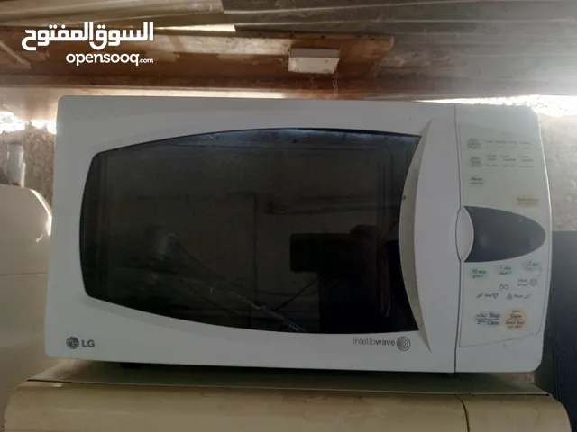 LG 25 - 29 Liters Microwave in Amman